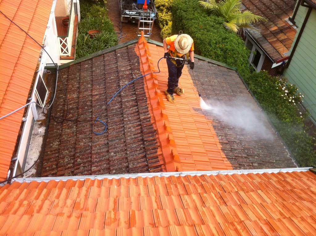 roofs cleaning in sunshine coast