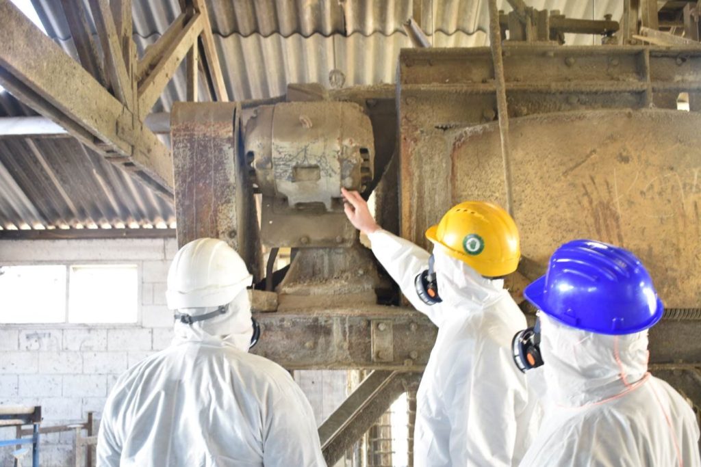 Asbestos Removal Near Me Best Asbestos Removal Services 2021