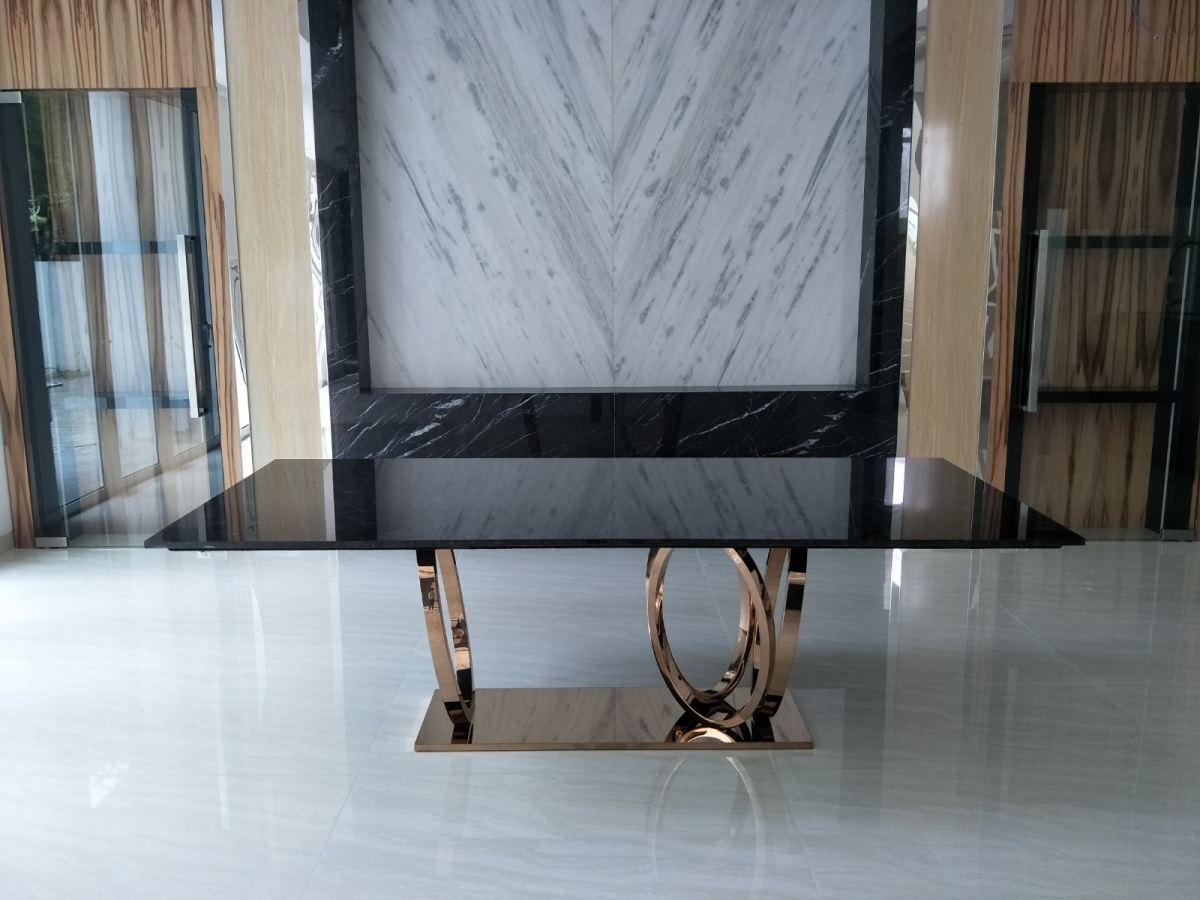 marble dining table Gold Coast