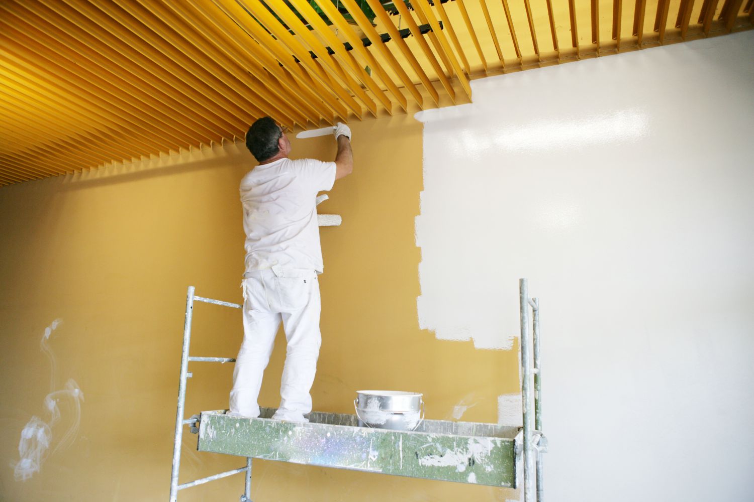 Hire Experts For Commercial Painting