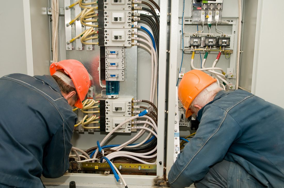 Selecting The Best Commercial Electrical Contractors For You