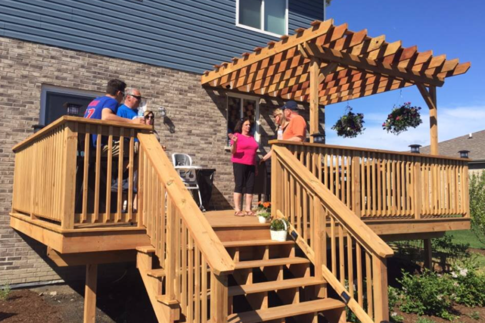 Different Types of Deck Designs Offered by Deck Builder Toronto for Construction