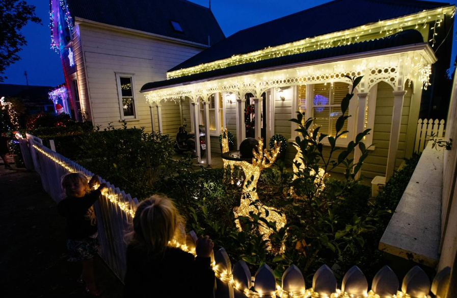 Why Should You Invest in Outdoor Lighting in Auckland?