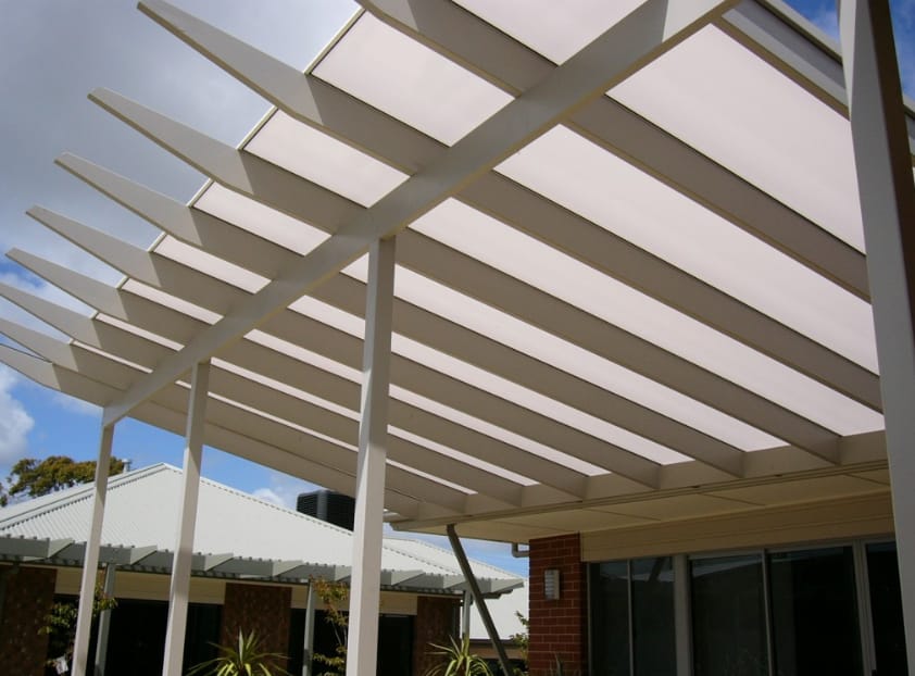 Applications of Twinwall Polycarbonate in Construction