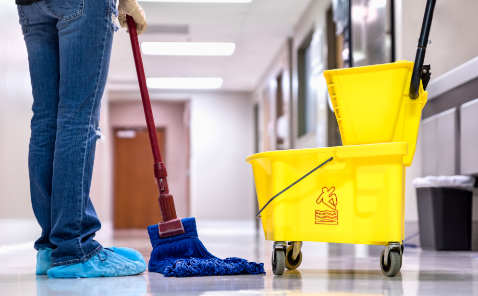 How to Choose the Right Commercial Cleaners in Laverton