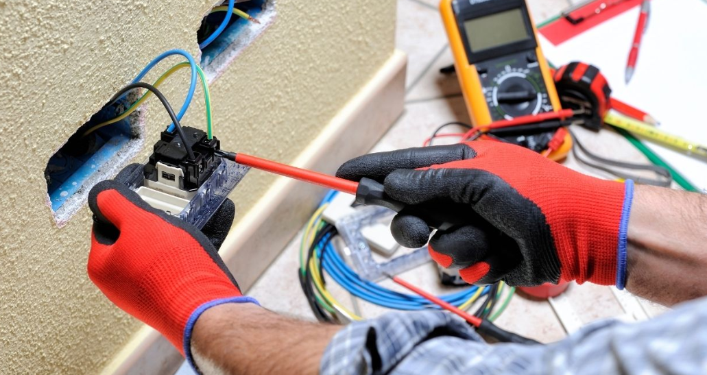 Understanding the Roles of a House Wiring Electrician